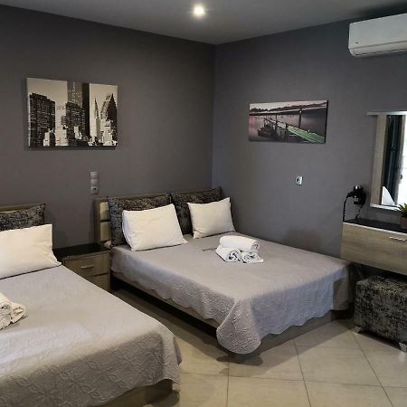 Aimilias Family Apartments Vrasná Eksteriør bilde