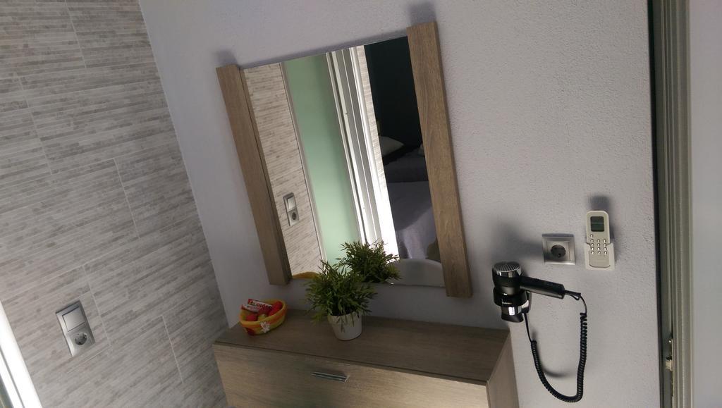 Aimilias Family Apartments Vrasná Eksteriør bilde